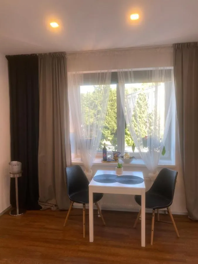 Apartman 2+Kk, 50 M2 V Klidne Lokalite. 10 Min Od Centra Prahy. Prag 0*,  Tjekkiet