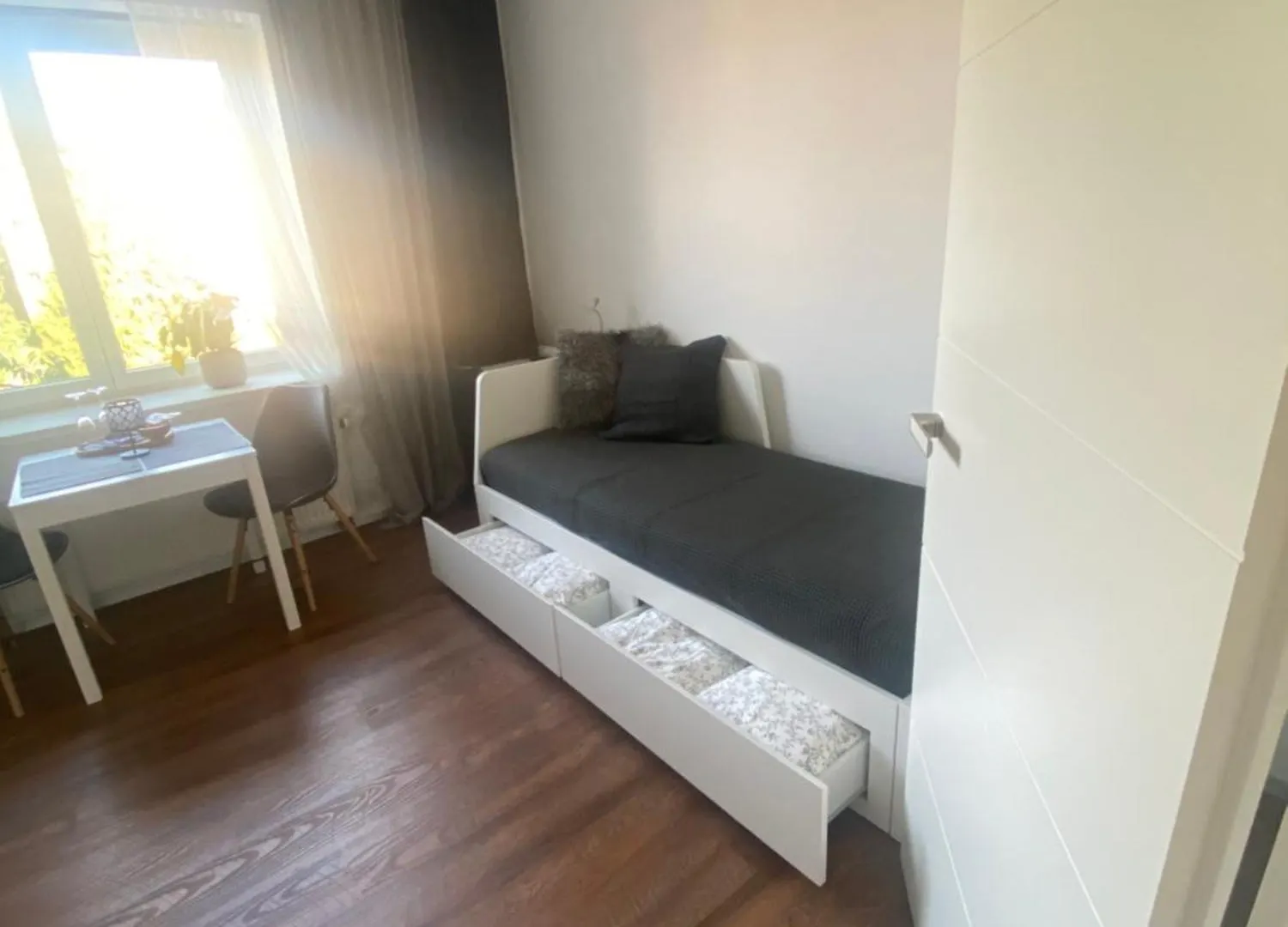 Lejlighed Apartman 2+Kk, 50 M2 V Klidne Lokalite. 10 Min Od Centra Prahy. Prag Tjekkiet